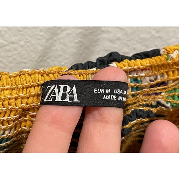 ZARA Ruffled Island Geometric Yellow Tank Top - Picture 4 of 6